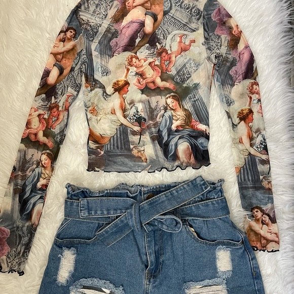 Renaissance print mesh top - Picture 5 of 10